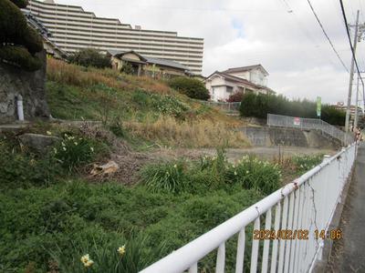 Spacious 7LDK House in Tondabayashi, 455m² Plot, 3+ Parking Spaces — Image 3, Tondabayashi, Osaka