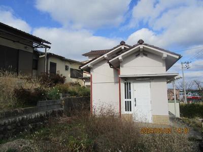 Spacious 7LDK House in Tondabayashi, 455m² Plot, 3+ Parking Spaces — Image 2, Tondabayashi, Osaka