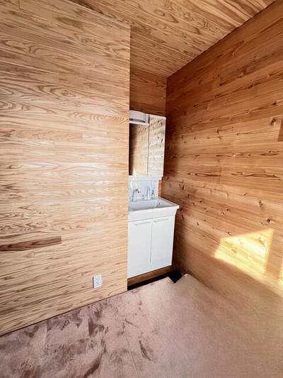 [Hatomark Site] A 4K used detached house with a store in front of the station in Kawahara, Mitani-cho, Gamagori-shi, Aichi Prefecture — Image 1, Gamagori, Aichi