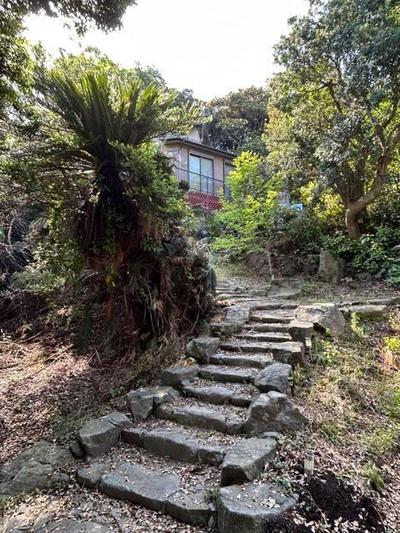 Traditional 3-Story House with Large Land in Itoshima — Image 1, Itoshima, Fukuoka