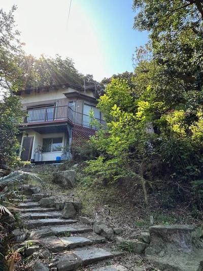 Traditional 3-Story House with Large Land in Itoshima — Image 1, Itoshima, Fukuoka