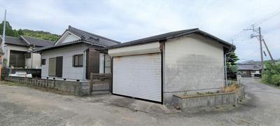 Spacious 4LDK House in Ijuin-cho, Hioki City - 528m² Land — Image 1, Hioki, Kagoshima
