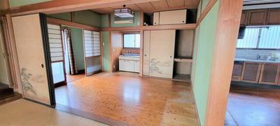 Spacious 4LDK House in Ijuin-cho, Hioki City - 528m² Land — Image 4, Hioki, Kagoshima