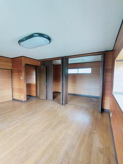 Spacious 5LDK House with Large Land in Hitachi City — Image 4, Hitachi, Ibaraki