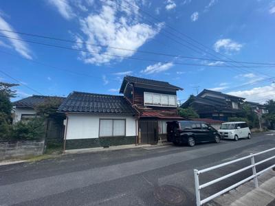 Traditional 7DK House in Nanbu Town, Tottori - Mountain Views — Image 1, Nanbu, Tottori