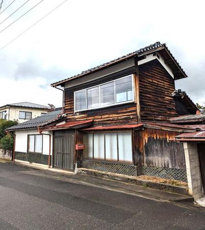Traditional 7DK House in Nanbu Town, Tottori - Mountain Views — Image 1, Nanbu, Tottori