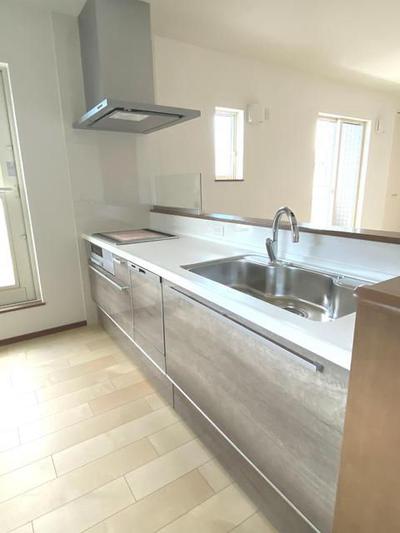 New 4LDK House in Gion, Hiroshima - 101m² with Double Parking — Image 2, Asaminami, Hiroshima