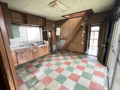 Traditional 4DK House in Uozu City - Peaceful Residential Location — Image 3, Uozu, Toyama