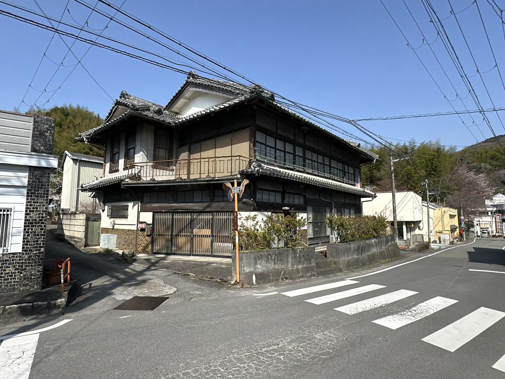 Traditional 10LDK House in Wakayama's Kimino Town - Thumbnail 2