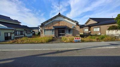 Traditional 4K House with Large Land Plot in Nyuzen, Toyama — Image 1, Nyuzen, Toyama