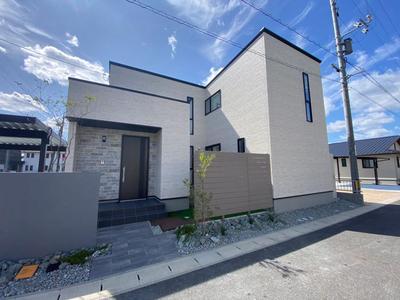 Kurotsuchi 3LDK House for Sale — Image 1, Katsuo, Okayama