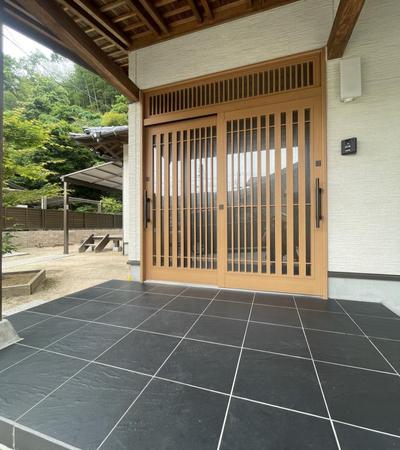 Spacious 4SLDK House in Yokoyama, Iwakuni - Investment Opportunity — Image 1, Iwakuni, Yamaguchi