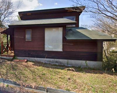Traditional Villa with Basement in Yonago's Natural Setting — Image 1, Yonago, Tottori
