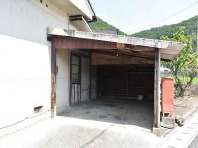 Traditional 5DK House for Sale in Yugo Onsen Town, Mimasaka — Image 2, Mimasaka, Okayama