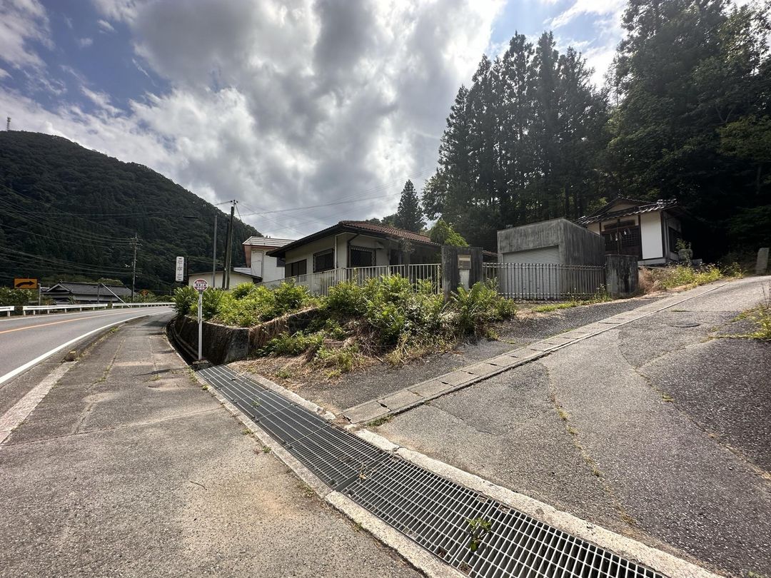 3LDK House for Sale in Takahashi City, Okayama - Thumbnail 3