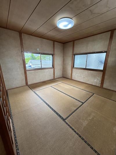 Oceanview 5DK House for Sale in Shimizu-cho, Niihama — Image 2, Niihama, Ehime