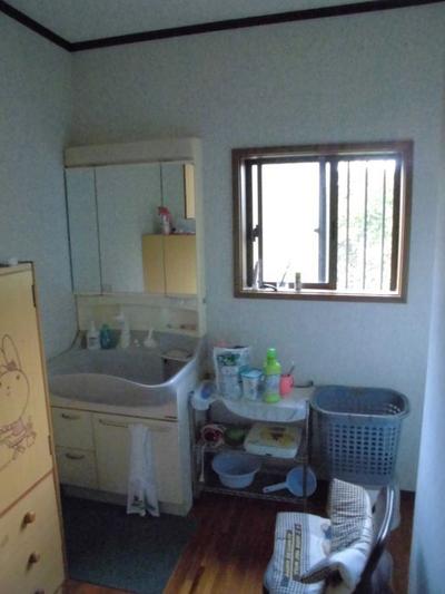 Large 9-Room Traditional House in Ayagawa with 995m² Land — Image 1, Ayagawa, Kagawa