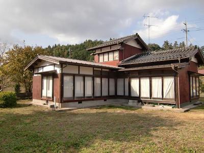 Traditional 5K House with Large Garden in Kurosaka, Tottori — Image 1, Hino, Tottori