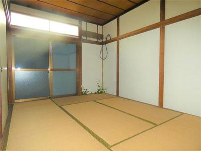 Traditional 3LDK House in Onga, Fukuoka - 217m² Plot Near Station — Image 1, Onga, Fukuoka