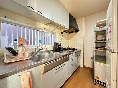 [Hatomark Site] 4LDK Used Detached House in Ozakicho 8-chome, Hannan City, Osaka Prefecture — Image 4, Hannan, Osaka