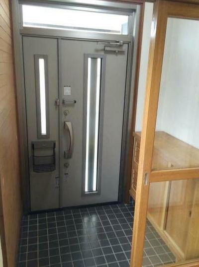 Renovated 3LDK House in Kiyota, Sapporo - 184m² Plot with Parking — Image 1, Kiyota, Hokkaido