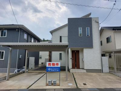 Modern 4LDK House in Gunke, Yazu - Solar Powered Family Home — Image 1, Yazu, Tottori