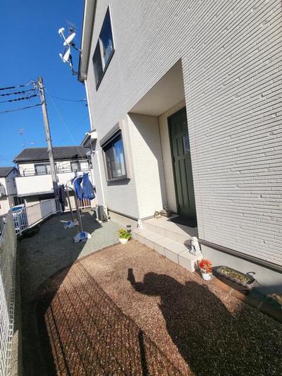 Spacious 4LDK House in Minamiashigara with Mountain Views — Image 2, Minamiashigara, Kanagawa