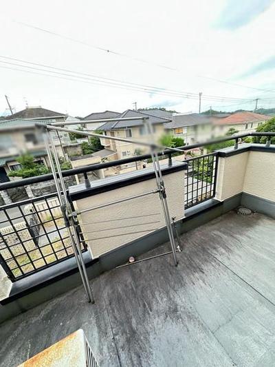 Spacious 4SLDK House with Garden in Hannan City, Osaka — Image 2, Hannan, Osaka