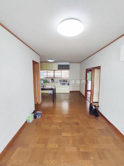 Spacious 4LDK House in Kannami with Mountain Views — Image 4, Kannami, Shizuoka