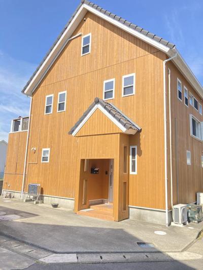 Spacious 4LDK House in Hananoura, Anan City - Solar Equipped — Image 1, Anan, Tokushima