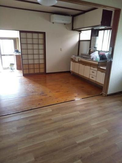 Spacious 3LDK House in Moji Ward, Kitakyushu - 270m² Land — Image 2, Moji, Fukuoka