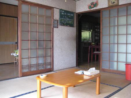 1975 Wooden House in Kitsuki with 318㎡ Land - Thumbnail 2