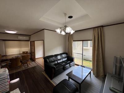 Spacious 4SLDK House in Fujimidai, Mishima - South Facing with Garden — Image 2, Mishima, Shizuoka