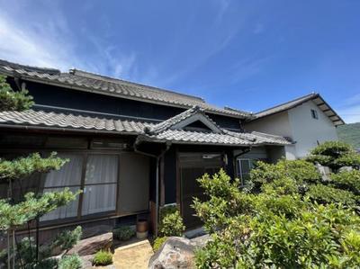 Spacious 6DK House with Large Land in Sakaide Fuchu-cho — Image 1, Sakaide, Kagawa