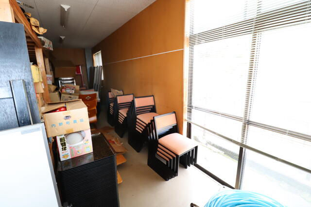 Spacious 15DK house in Nagaoka with commercial zoning - Thumbnail 3