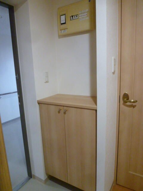 1LDK Apartment for Rent in Kiyota, Sapporo - Modern & Barrier-Free - Thumbnail 3