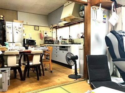 Spacious 7DK House Near Hashima Elementary School, Omuta City — Image 2, Omuta, Fukuoka