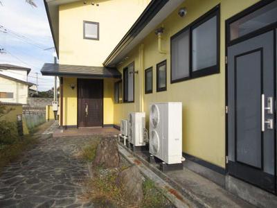 Spacious 9LDK House with Commercial Potential in Odate City — Image 1, Odate, Akita