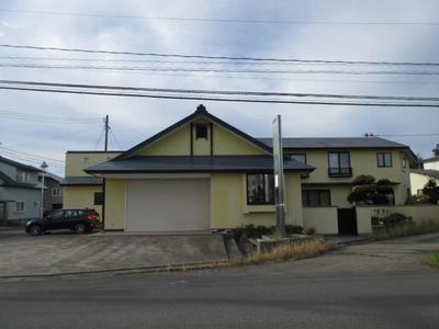 Spacious 9LDK House with Commercial Potential in Odate City — Image 2, Odate, Akita