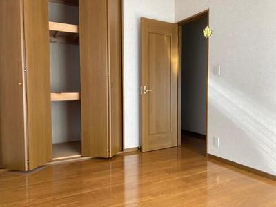 Spacious 4SLDK House for Sale in Yaizu with 127m² Living Space — Image 1, Yaizu, Shizuoka