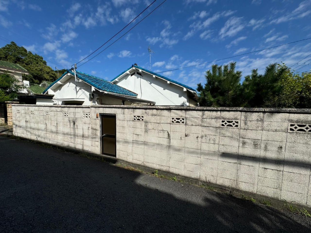 4LDK House in Hankai, Osaka with 100-tsubo Land - Thumbnail 4