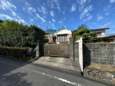4LDK House in Hankai, Osaka with 100-tsubo Land — Image 2, Hannan, Osaka