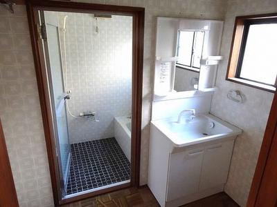 [Hatomark Site] 5DK Used Detached House in Baba-no-moto, Komatsushima-cho, Komatsushima City, Tokushima Prefecture — Image 3, Komatsushima, Tokushima