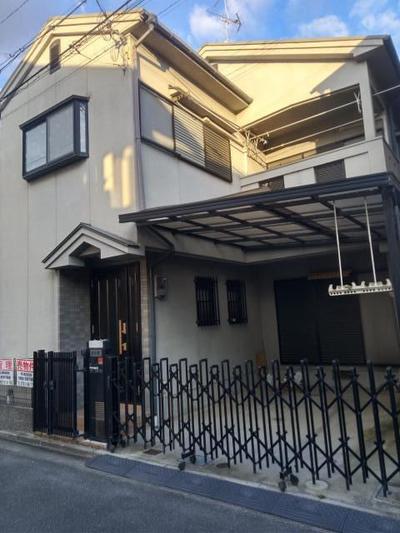 4DK House for Sale in Taishi, Osaka - Built 2008 — Image 1, Taishi, Osaka