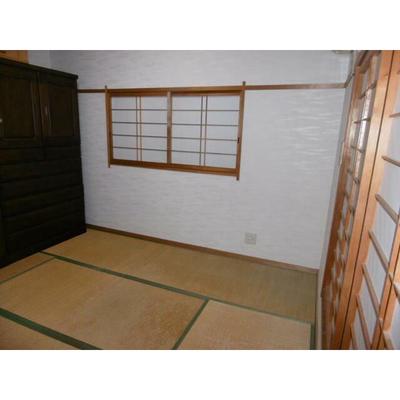 4DK House for Sale in Taishi, Osaka - Built 2008 — Image 1, Taishi, Osaka