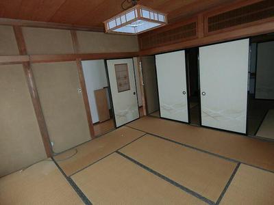 Spacious 4LDK House in Sano City, 576sqm Land — Image 4, Sano, Tochigi