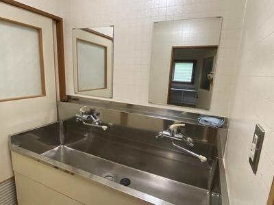 Spacious 6LDK House in Zao Onsen Area with Hot Spring Access — Image 2, Zao, Miyagi