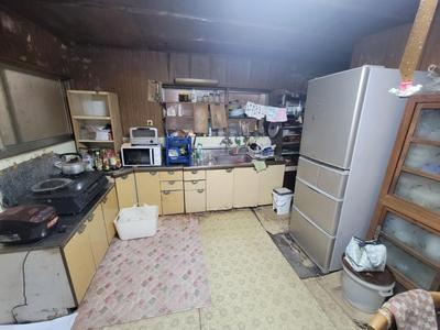 Traditional 1926 House with Large Land Plot in Soja City — Image 2, Soja, Okayama