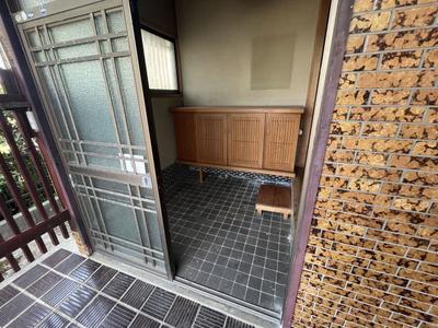Spacious 4DK House in Omuta City with Large Land Plot — Image 2, Omuta, Fukuoka