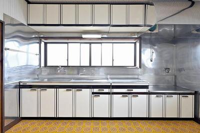 Spacious 7DK Traditional House in Niigata with Mountain Views — Image 1, Akiba, Niigata